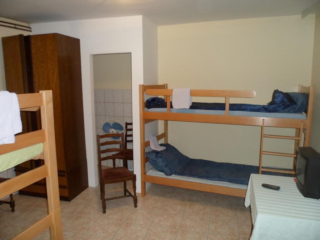Hostel Olimpik ネゴティン 部屋 写真